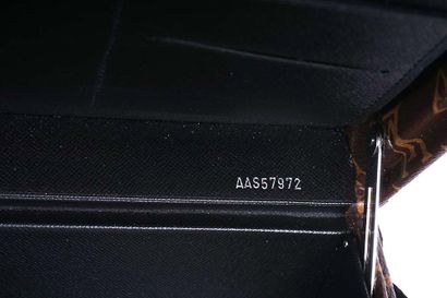 LOUIS VUITTON
Attaché case Louis Vuitton,...