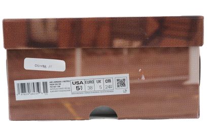 NIKE
Baskets Air Jordan 1 High OG édition...