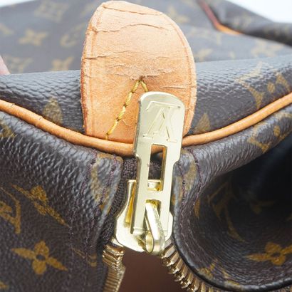 LOUIS VUITTON KEEPALL 55
Sac Louis Vuitton...