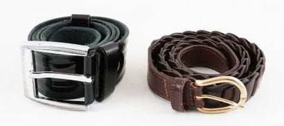 CEINTURES / BELTS
Ensemble de 2 ceintures...