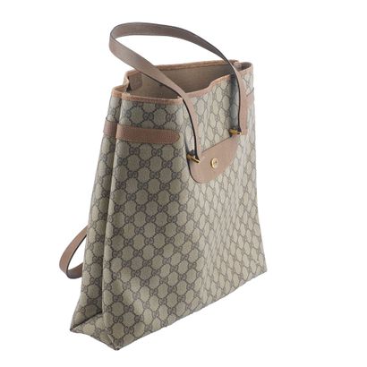 GUCCI
Gucci Canvas bag in Monogram canvas,...