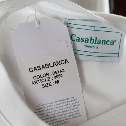 CASABLANCA
T-shirt blanc avec imprimé et...
