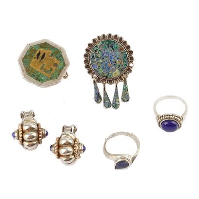 ARGENT / SILVER
Lot de bijoux comprenant...
