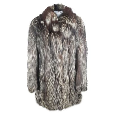 RENARD / FOX
Manteau court en fourrure de...