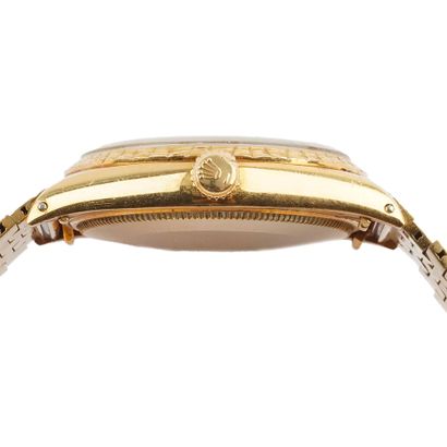 ROLEX OYSTER PERPETUAL
Montre Rolex Oyster...