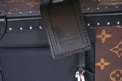 LOUIS VUITTON
Attaché case Louis Vuitton,...