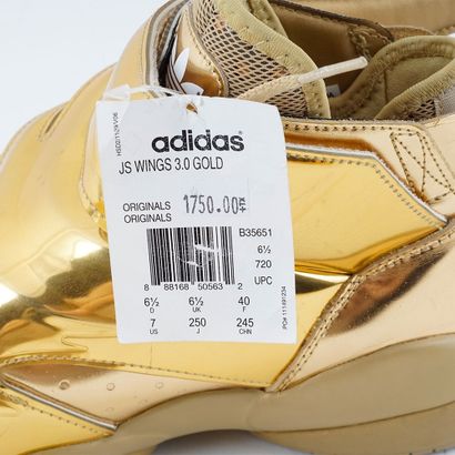 ADIDAS X JEREMY SCOTT
Baskets en cuir doré...