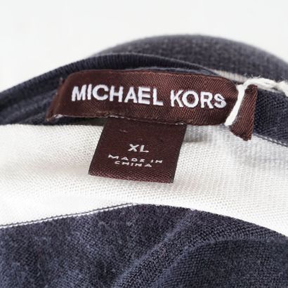 MICHAEL KORS
Ensemble comprenant : 
- Polo...