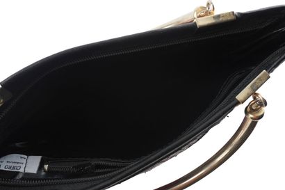 SACS / BAGS
Sac à main vintage en cuir exotique,...