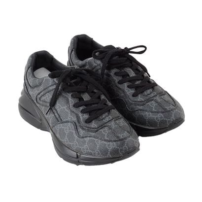 GUCCI
Baskets Gucci GG Rython en cuir noir...
