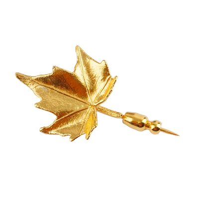 FEUILLE D'ERABLE
Une épingle stylisant une...