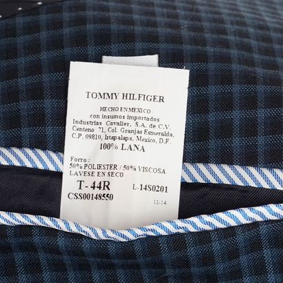 TOMMY HILFIGER | OSCAR DE LA RENTA | MARC...