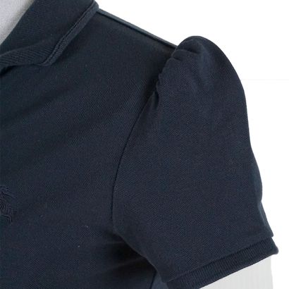 BURBERRY
Burberry navy blue cotton T-shirt.
Size:...