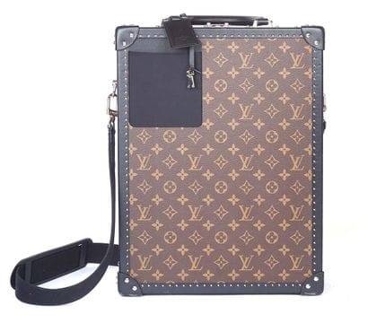 LOUIS VUITTON
Attaché case Louis Vuitton,...