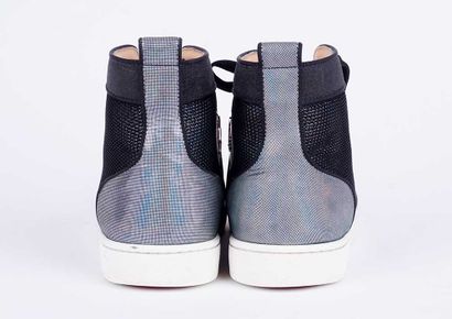LOUBOUTIN
Baskets Louboutin en maille noire...