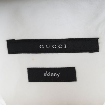 GUCCI
Chemise blanche coupe skinny avec boutons...