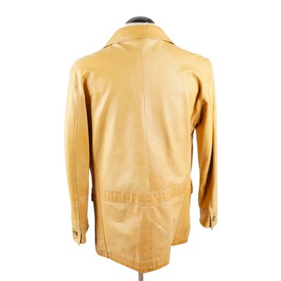 PALZILERI
Camel leather jacket with two outside...