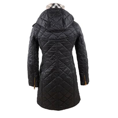 BURBERRY
Manteau noir mi-long matelassé avec...