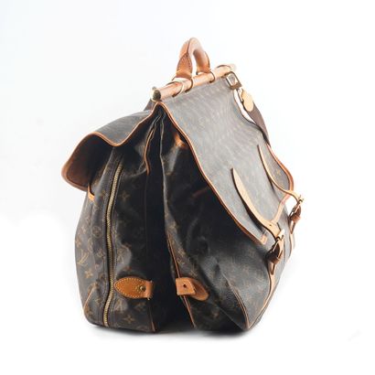 LOUIS VUITTON
Sac Louis Vuitton Chasse en...