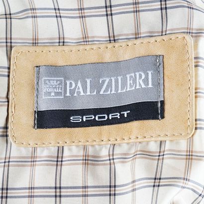 PALZILERI
Camel leather jacket with two outside...