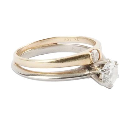 OR 18K, 10K, DIAMANT / 18K, 10K GOLD, DIAMOND
Bague...