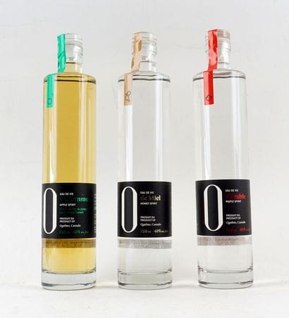 O signé Macle Eau-de-vie de pomme vieilli...