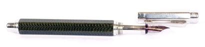 CARAN D'ACHE “VARIUS CARBON” FOUNTAIN PEN
Caran...