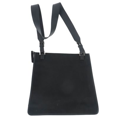GUCCI
Gucci messenger bag in black canvas...