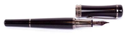 MONTBLANC “BONHEUR BOYFRIEND” FOUNTAIN PEN
Montblanc...