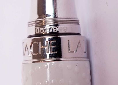 CARAN D'ACHE - LALIQUE “WHITE CRYSTAL” FOUNTAIN...