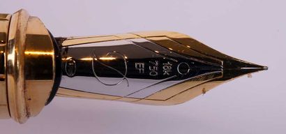 S.T. DUPONT “CATACOMBES” FOUNTAIN PEN
 Rare...