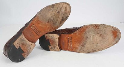 RALPH LAUREN
Stacy Adams Calandro City sandals...