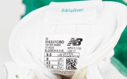 NEW BALANCE
327 sneakers in white perforated...