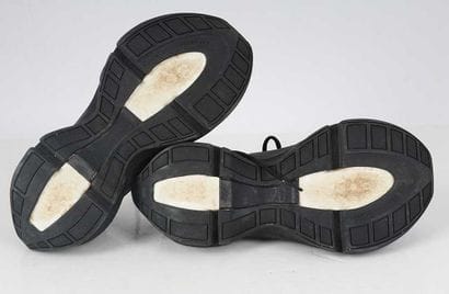 ADIDAS X STELLA MCCARTNEY
Black knit sneakers...