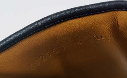 GUCCI
Beige monogrammed canvas sandals with...