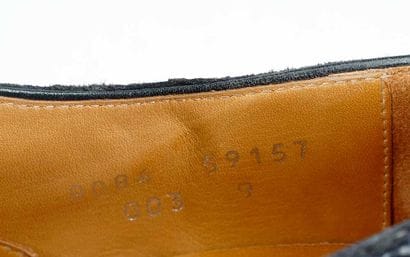 RALPH LAUREN
Stacy Adams Calandro City sandals...