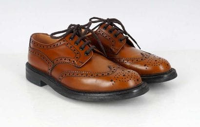CHURCH'S
Brown leather McPherson brogue derbies....
