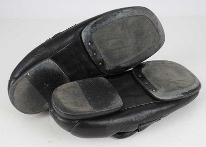DRIES VAN NOTEN
Black padded leather loafers....