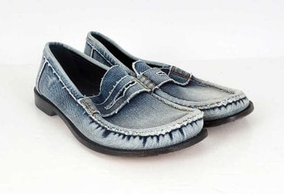 LOEWE
Campo penny loafers made of blue denim.
Men's...