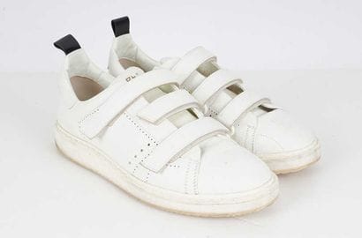 GOLDEN GOOSE 
White leather Smash sneakers...