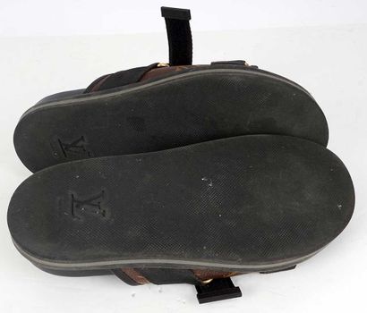 LOUIS VUITTON
Honolulu sandals in brown monogrammed...