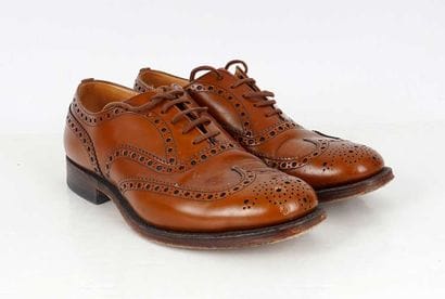 CHURCH'S
Burwood brogues in brown leather....