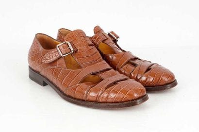 RALPH LAUREN
Stacy Adams Calandro City sandals...