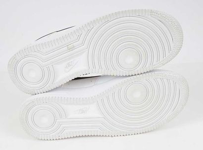 NIKE
Air Force 1 ‘07 LV8 'Have a Nike Day’...