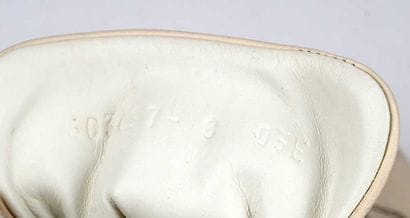 GUCCI X DISNEY 
White leather Ace Low sneakers...