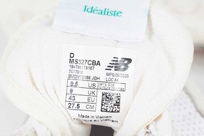 NEW BALANCE X CASABLANCA
327 ‘Idéaliste’...