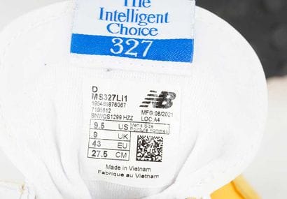 NEW BALANCE 
327 Yellow and white nylon sneakers...