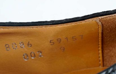 RALPH LAUREN
Stacy Adams Calandro City sandals...