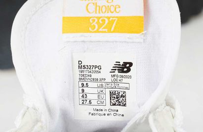 NEW BALANCE
327 sneakers in white perforated...