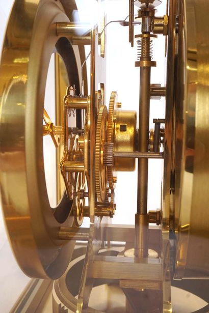 HORLOGE JAEGER-LECOULTRE

Belle horloge Jaeger-Lecoultre...